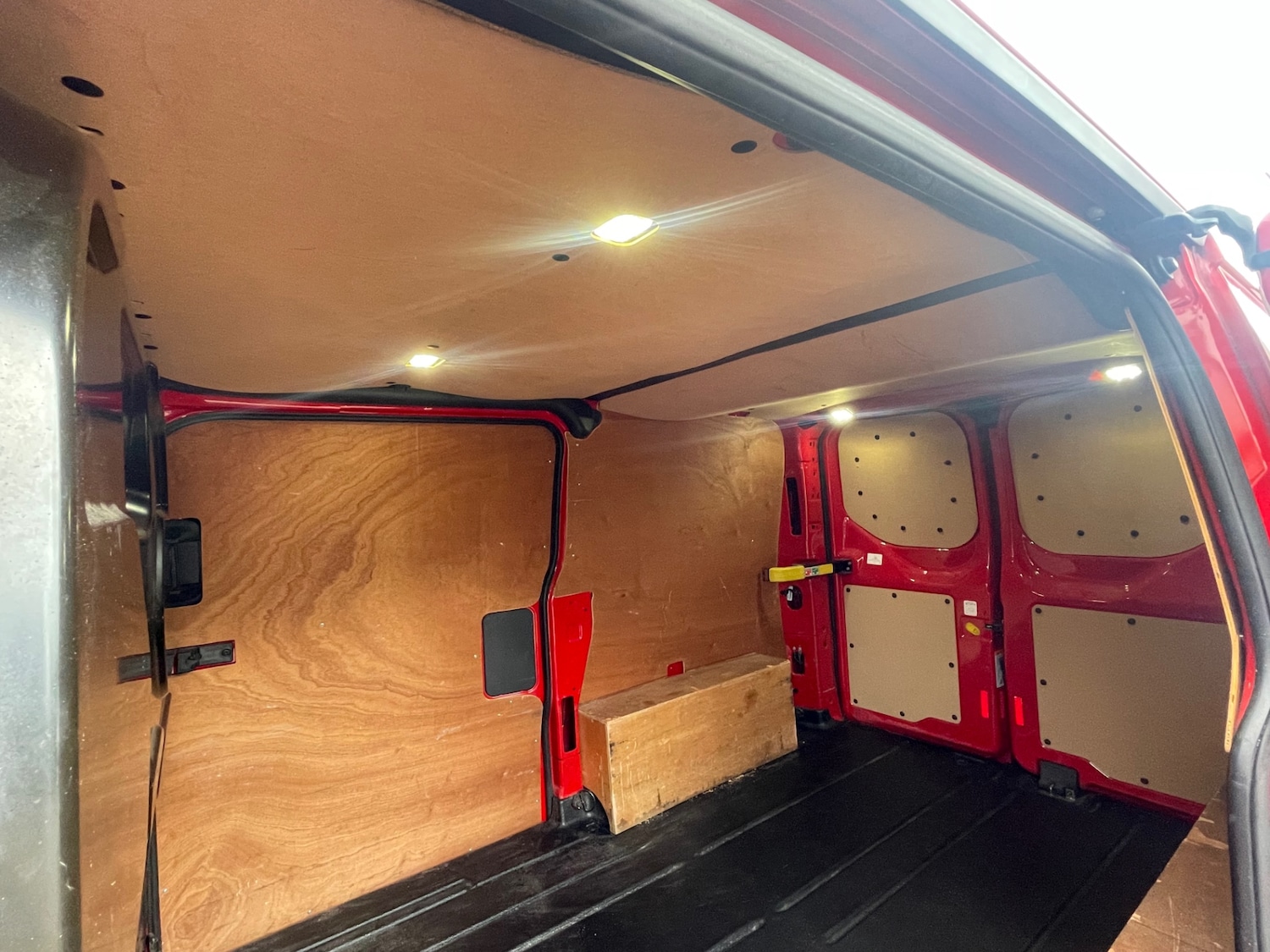 Used Ford Transit Custom 2015 for sale - 76098999: Photo 17