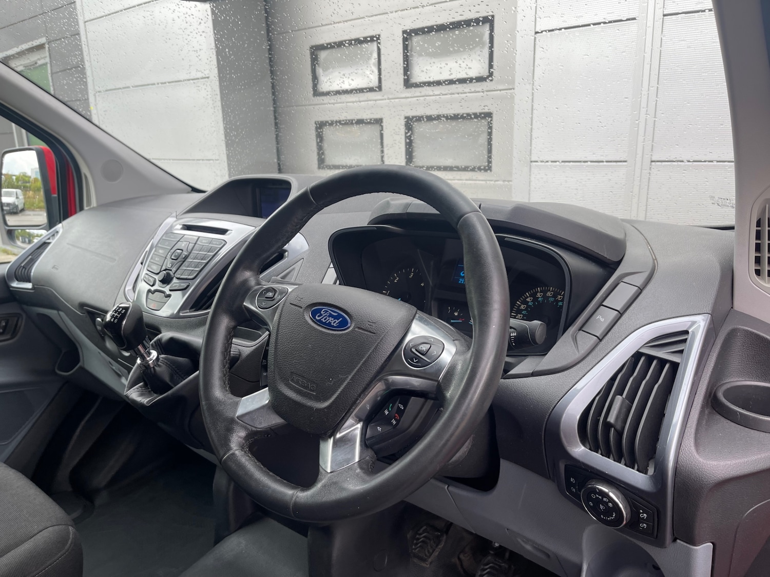 Used Ford Transit Custom 2015 for sale - 76098999: Photo 27