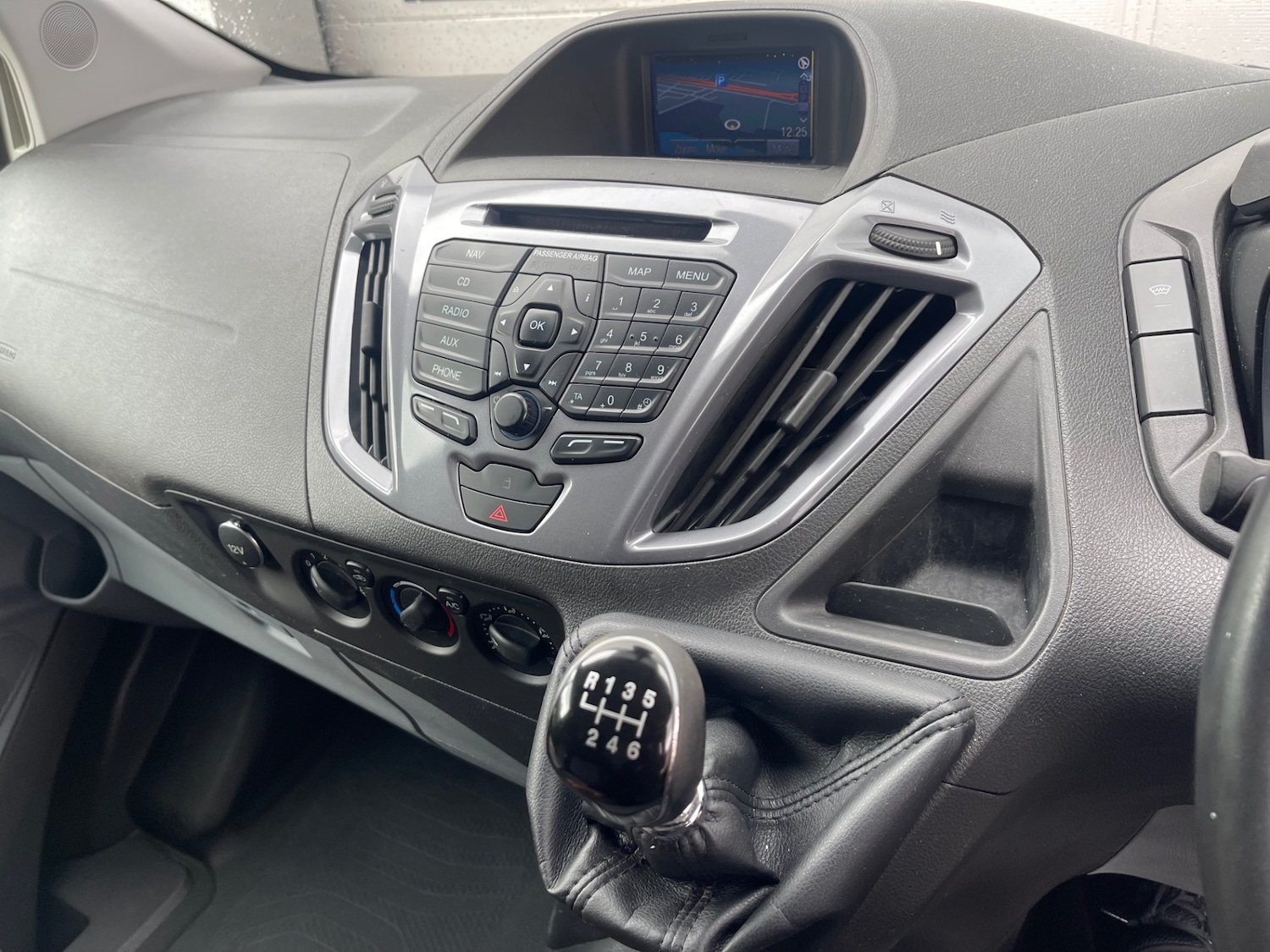 Used Ford Transit Custom 2015 for sale - 76098999: Photo 33