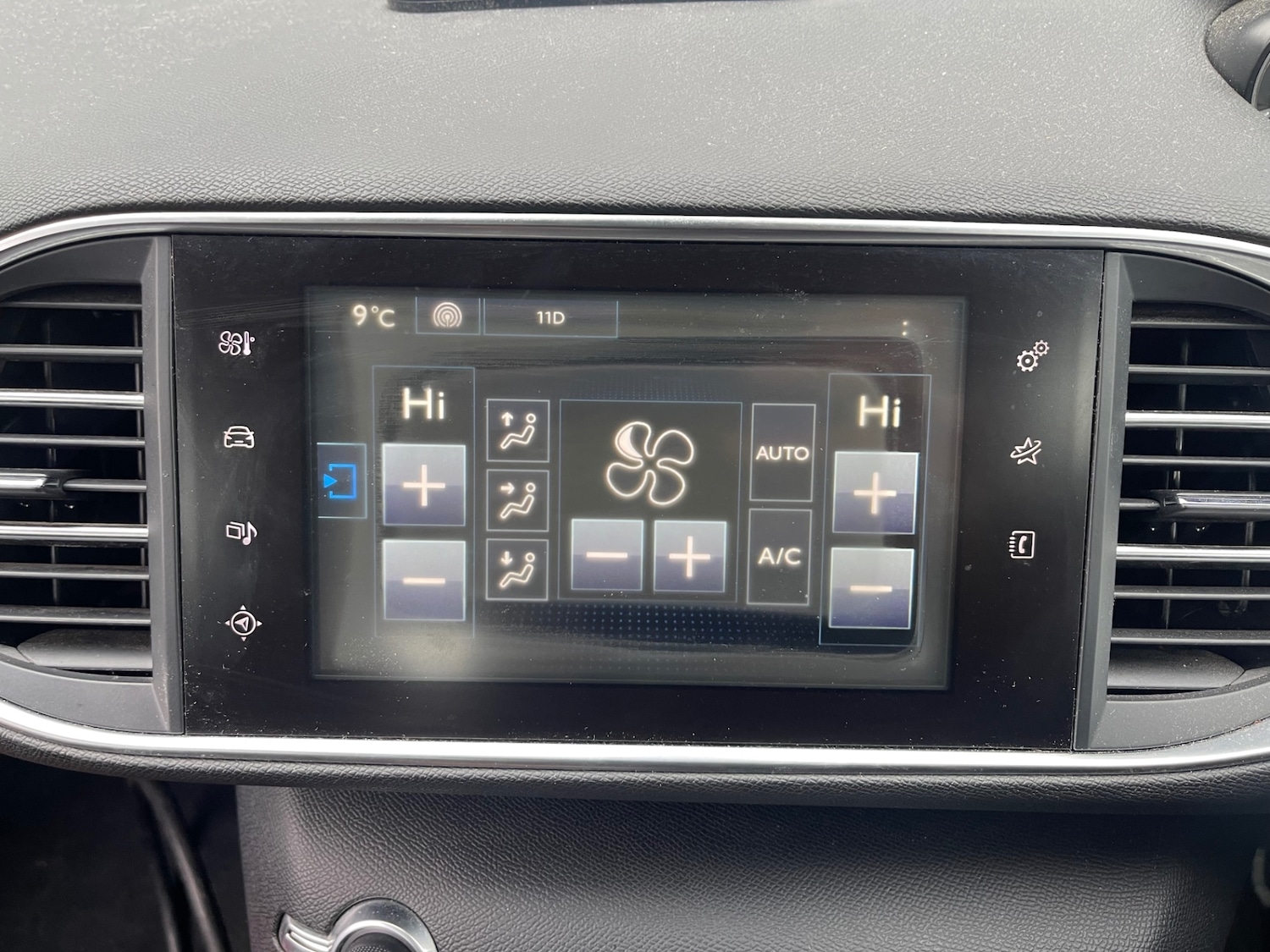 Used Peugeot 308 2015 for sale - 78158072: Photo 10