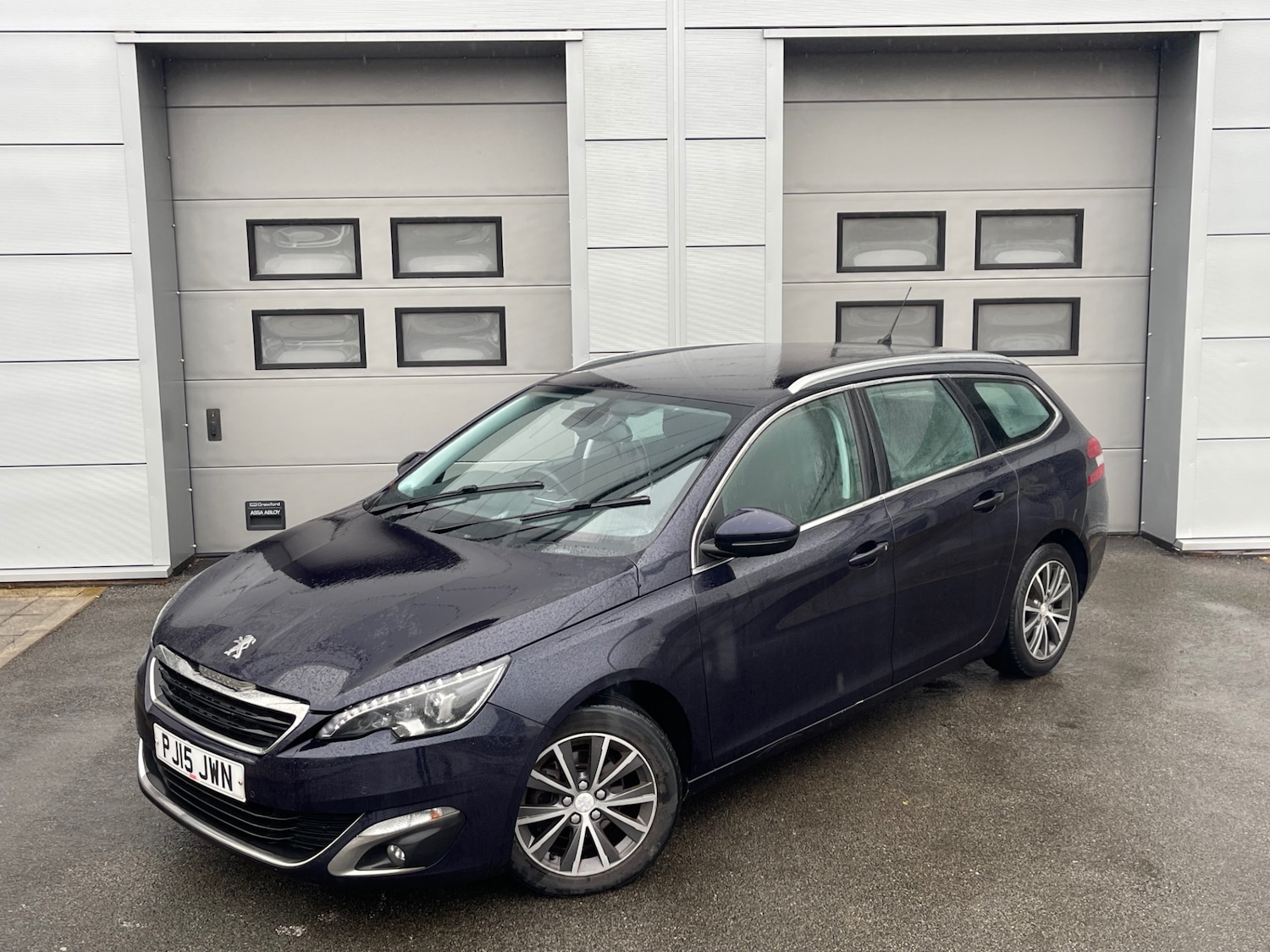 Used Peugeot 308 2015 for sale - 78158072: Photo 2