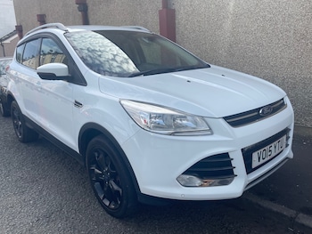 Used Ford Kuga 2015 for sale - 79011066: Photo