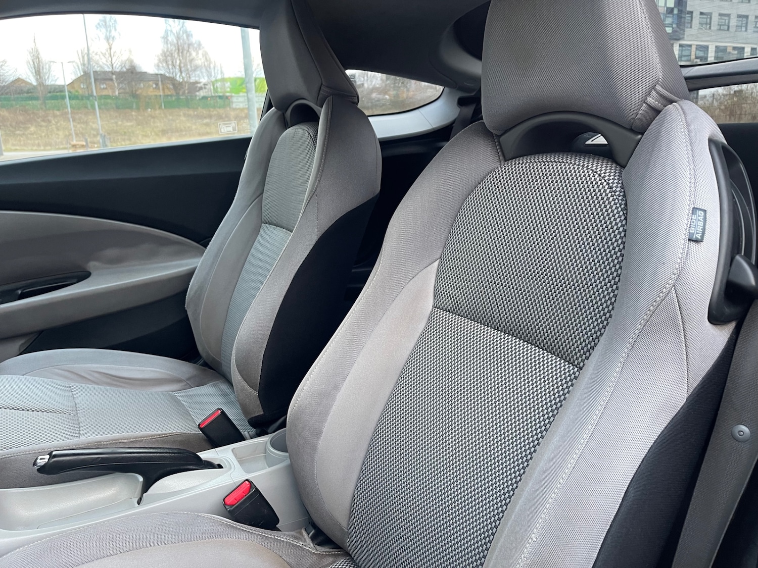 Used Honda CR-Z 2010 for sale - 77051757: Photo 11