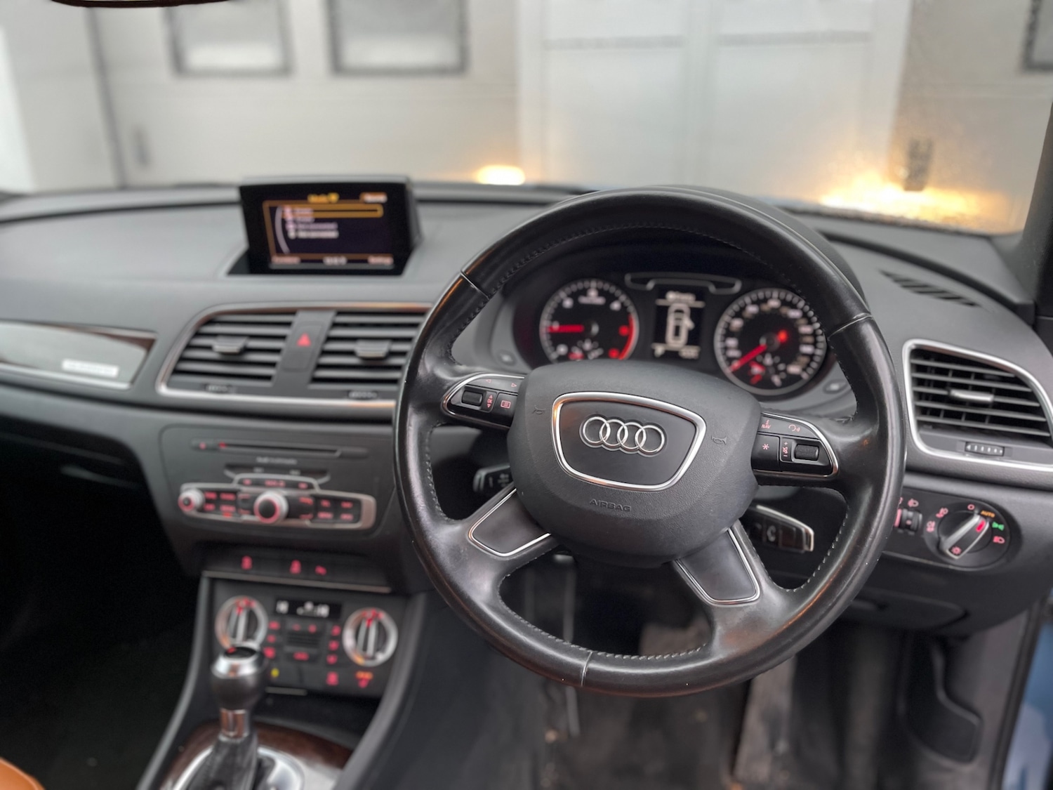 Used Audi Q3 2012 for sale - 77242866: Photo 15