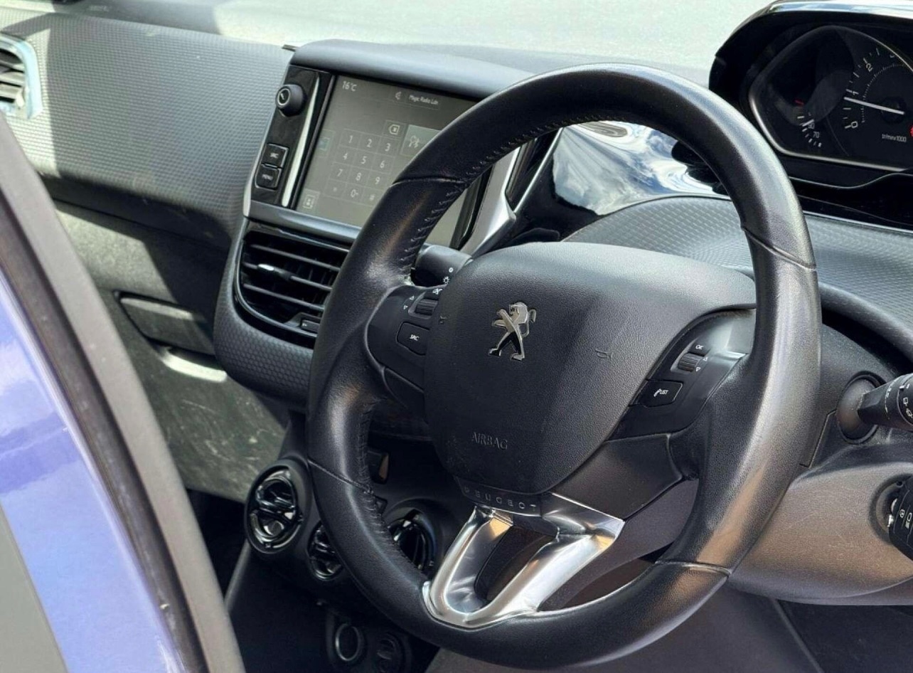 Used Peugeot 208 2013 for sale - 77109924: Photo 5