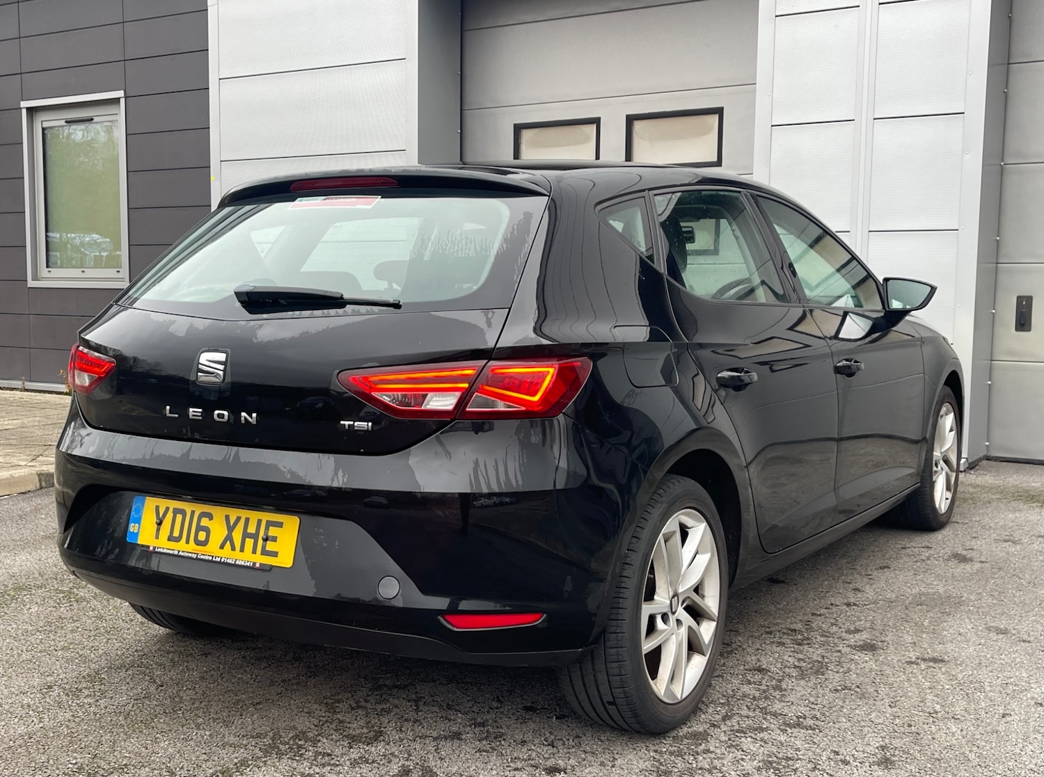 Used SEAT Leon 2016 for sale - 77701284: Photo 8