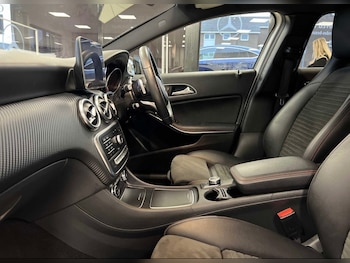 Used Mercedes-Benz A-Class 2014 for sale - 77454618: Photo