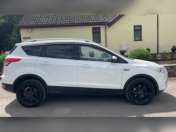 Used Ford Kuga 2015 for sale - 79388845: Photo