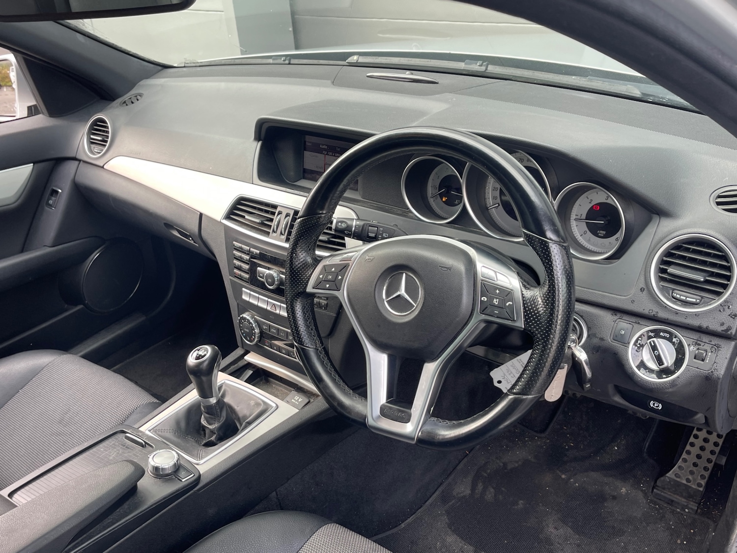 Used Mercedes-Benz C Class 2012 for sale - 76359024: Photo 13