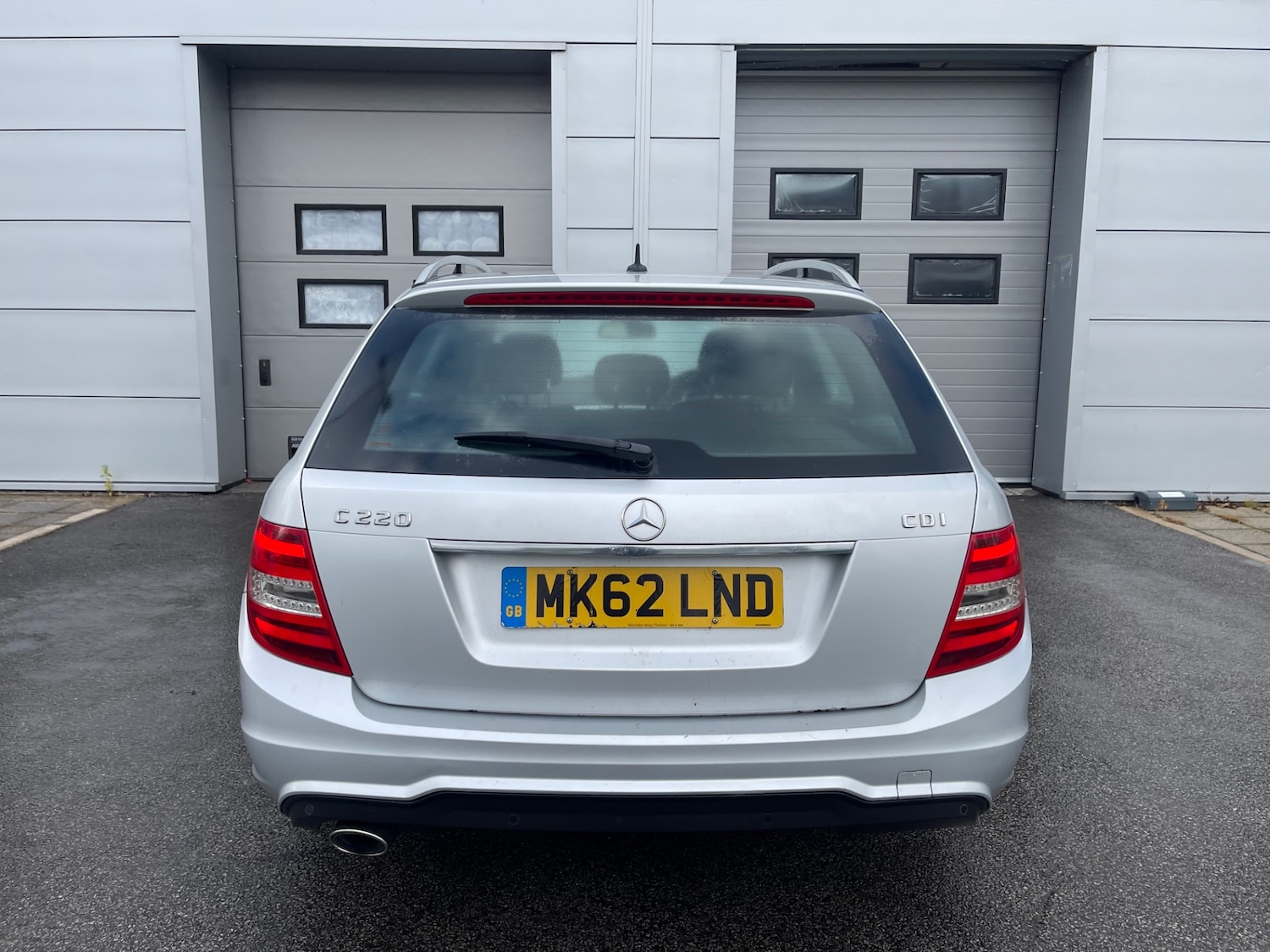 Used Mercedes-Benz C Class 2012 for sale - 76359024: Photo 4