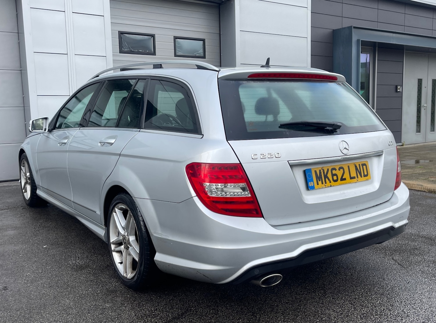 Used Mercedes-Benz C Class 2012 for sale - 76359024: Photo 5