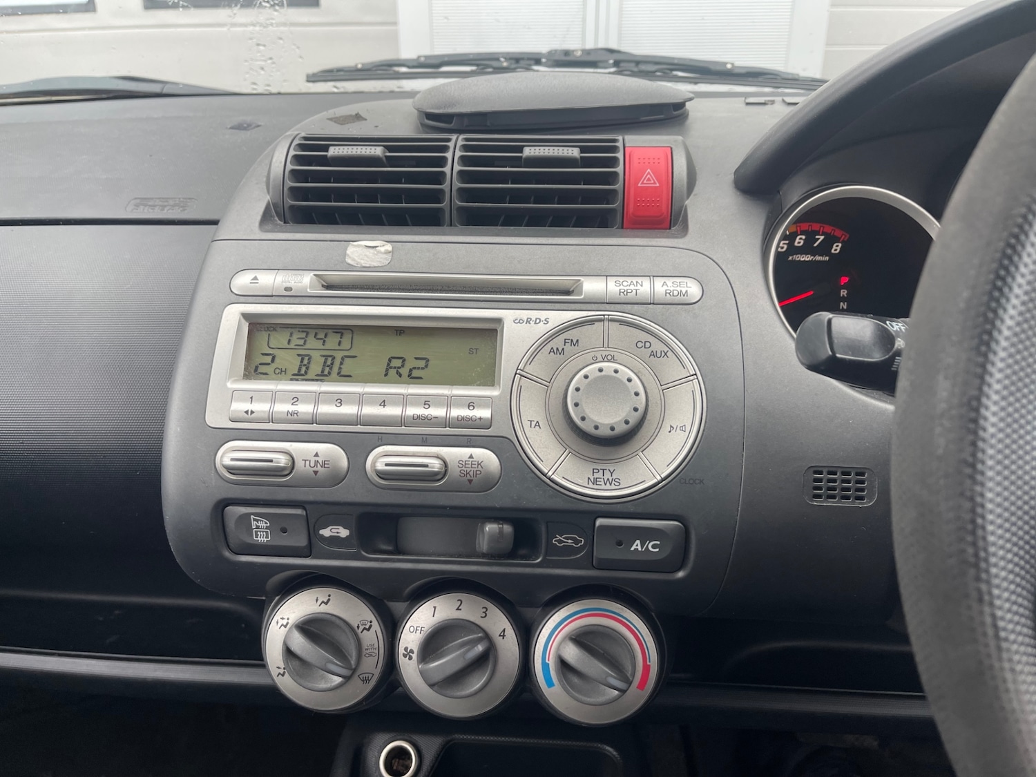 Used Honda Jazz 2008 for sale - 76085535: Photo 15