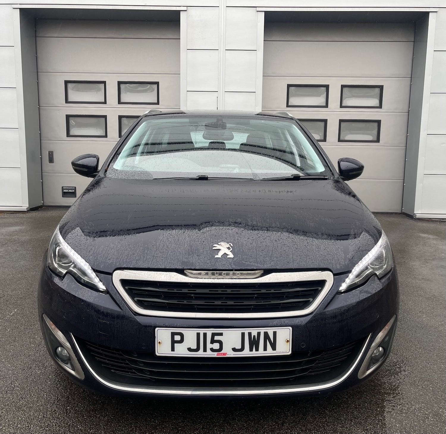 Used Peugeot 308 2015 for sale - 76850557: Photo 4