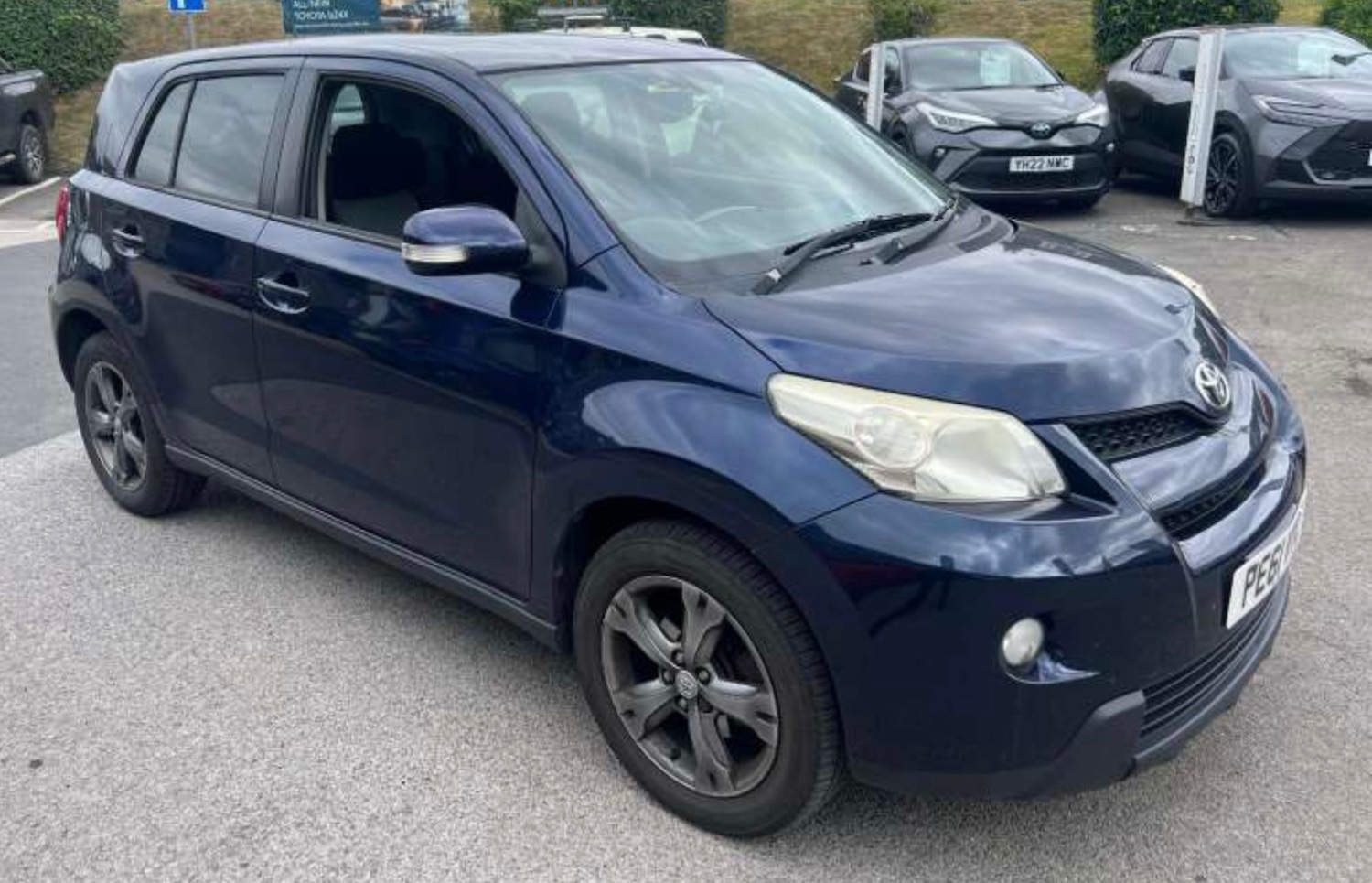 Used Toyota Urbancruiser 2011 for sale - 76850560: Photo 1