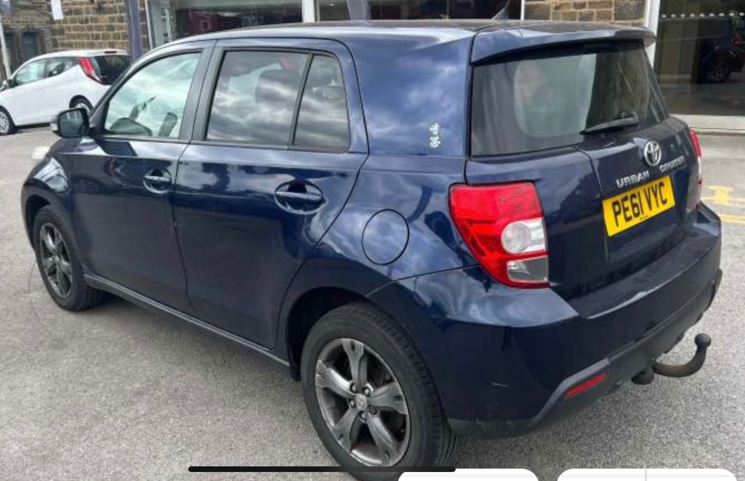 Used Toyota Urbancruiser 2011 for sale - 76850560: Photo 2