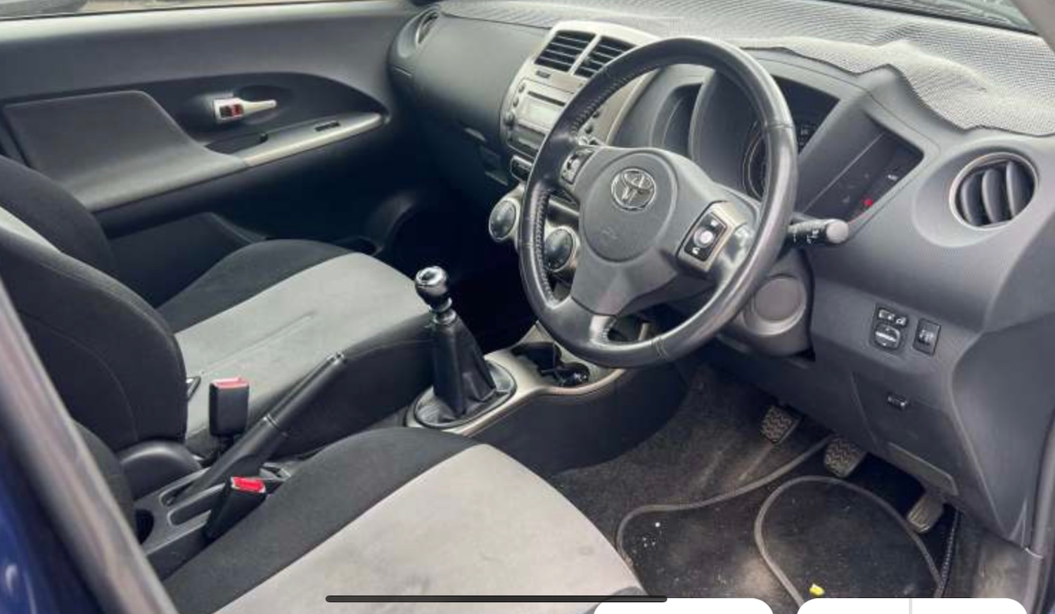 Used Toyota Urbancruiser 2011 for sale - 76850560: Photo 4