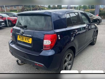 Used Toyota Urban Cruiser 2011 for sale - 79400613: Photo