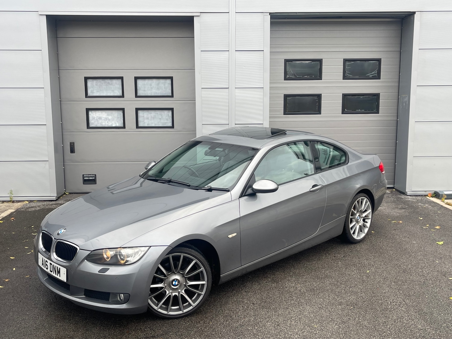 Used BMW 3 Series 2009 for sale - 77030046: Photo 3