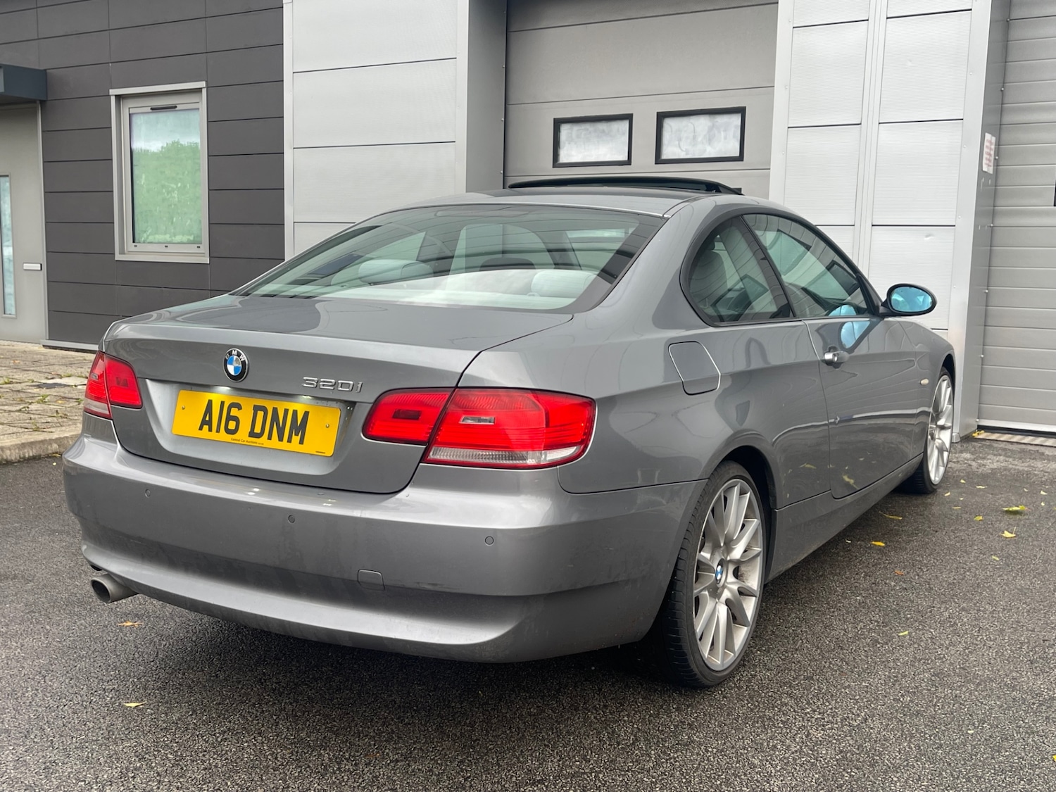 Used BMW 3 Series 2009 for sale - 77030046: Photo 5