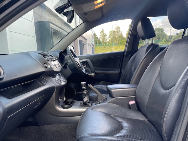 Used Toyota RAV4 2010 for sale - 75294572: Photo 12