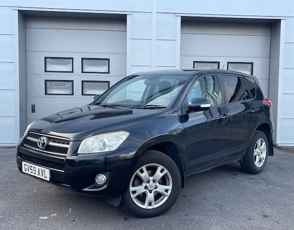 Used Toyota RAV4 2010 for sale - 75294572: Photo 2