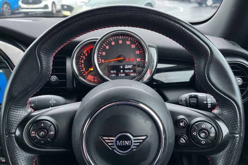 Used MINI Hatch 2019 for sale - 77186880: Photo 12