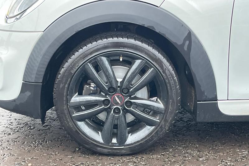 Used MINI Hatch 2019 for sale - 77186880: Photo 8