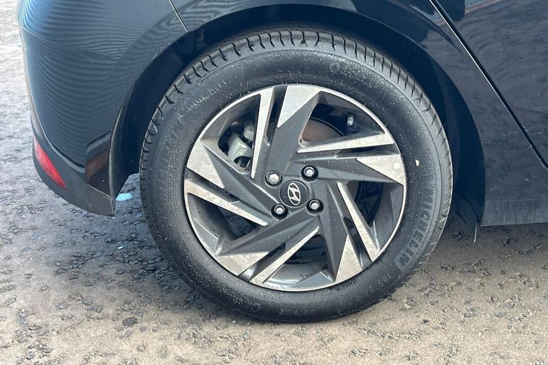 Used Hyundai i20 2023 for sale - 78073741: Photo 8