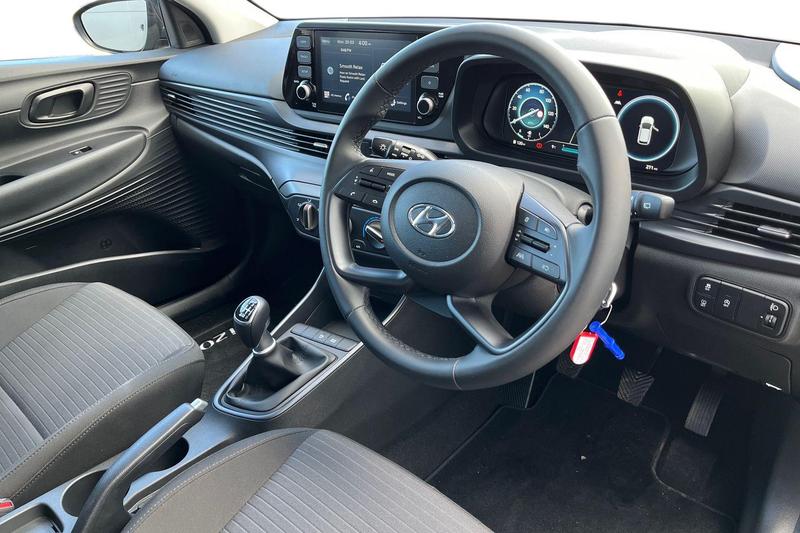 Used Hyundai i20 2023 for sale - 78073741: Photo 9