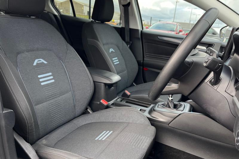Used Ford Focus 2023 for sale - 76296770: Photo 17
