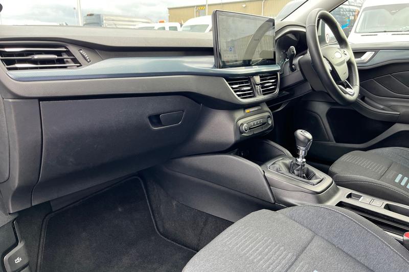 Used Ford Focus 2023 for sale - 76296770: Photo 18