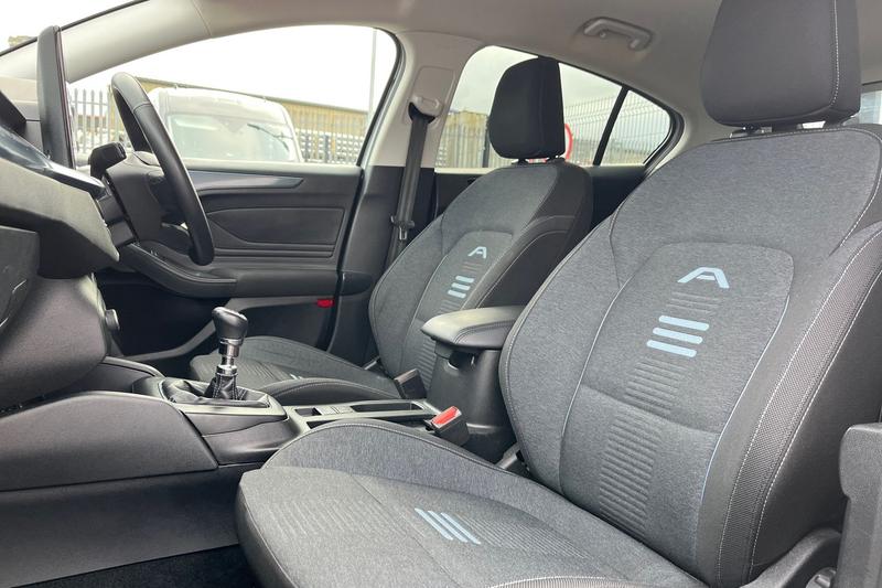 Used Ford Focus 2023 for sale - 76296770: Photo 19