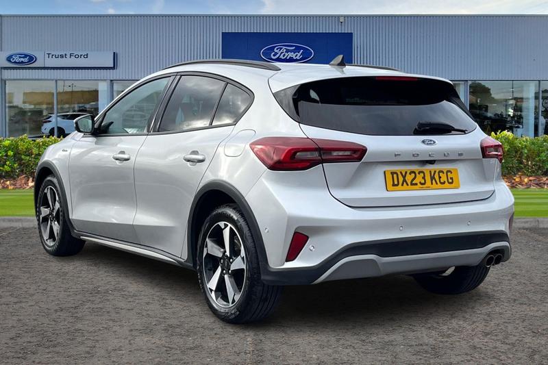 Used Ford Focus 2023 for sale - 76296770: Photo 2