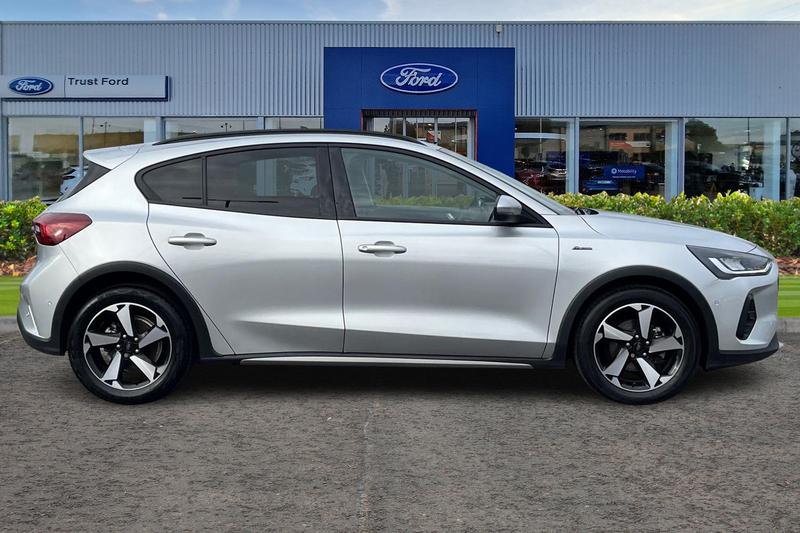 Used Ford Focus 2023 for sale - 76296770: Photo 3