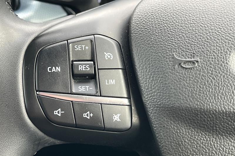 Used Ford Focus 2023 for sale - 76296770: Photo 38
