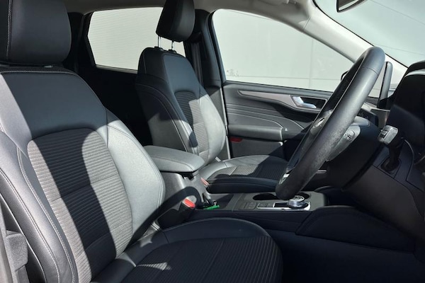 Used Ford Kuga 2022 for sale - 75705679: Photo 17
