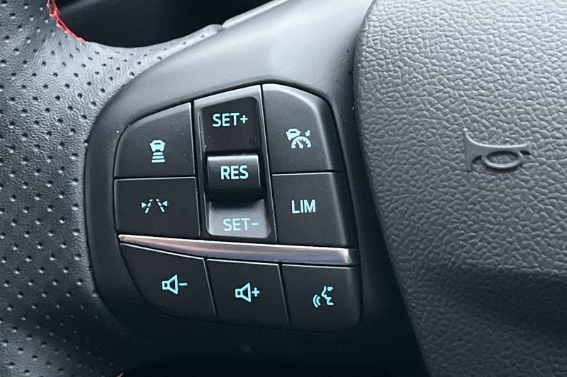 Used Ford Kuga 2025 for sale - 77470291: Photo 38