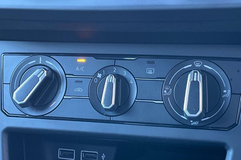 Used Volkswagen Polo 2019 for sale - 77703165: Photo 34