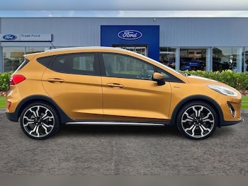 Used Ford Fiesta 2020 for sale - 76196458: Photo