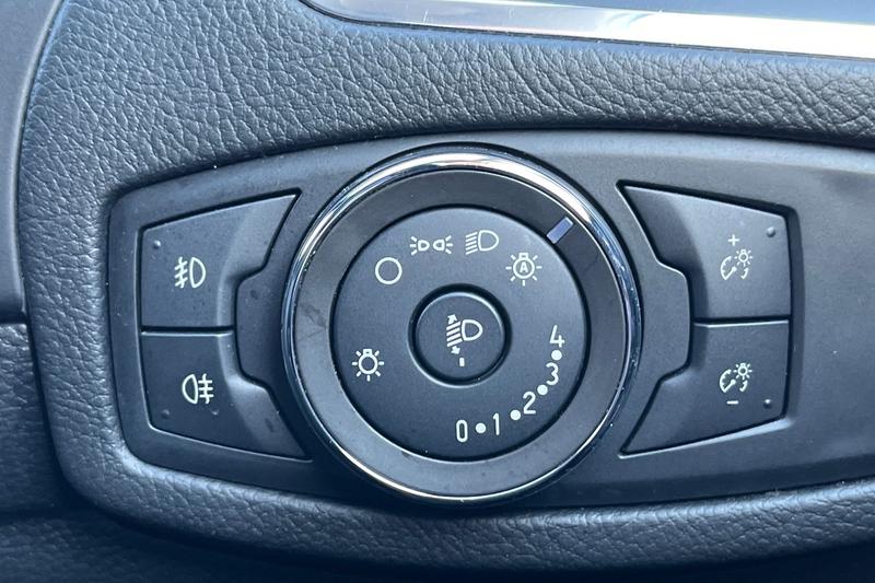 Used Ford Galaxy for sale - 78109447: Photo 40