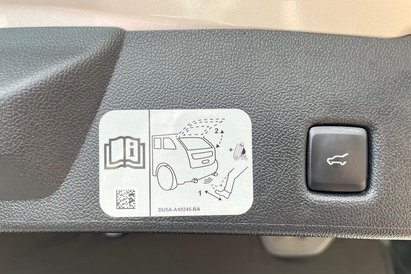 Used Ford Kuga 2021 for sale - 76452840: Photo 24