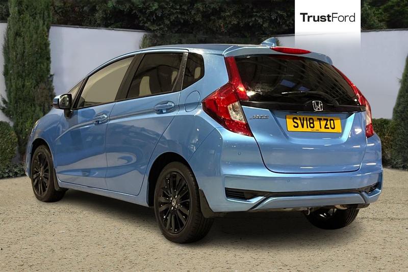 Used Honda Jazz 2018 for sale - 77013685: Photo 2