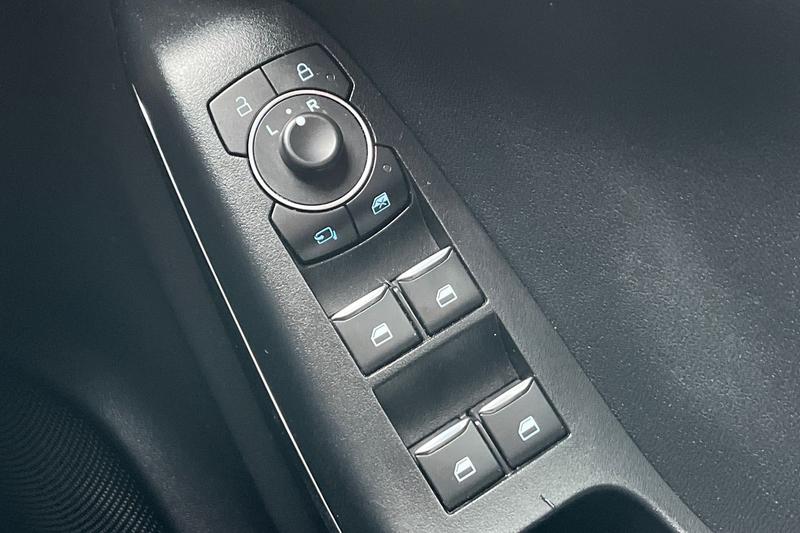 Used Ford Puma 2023 for sale - 76568447: Photo 16