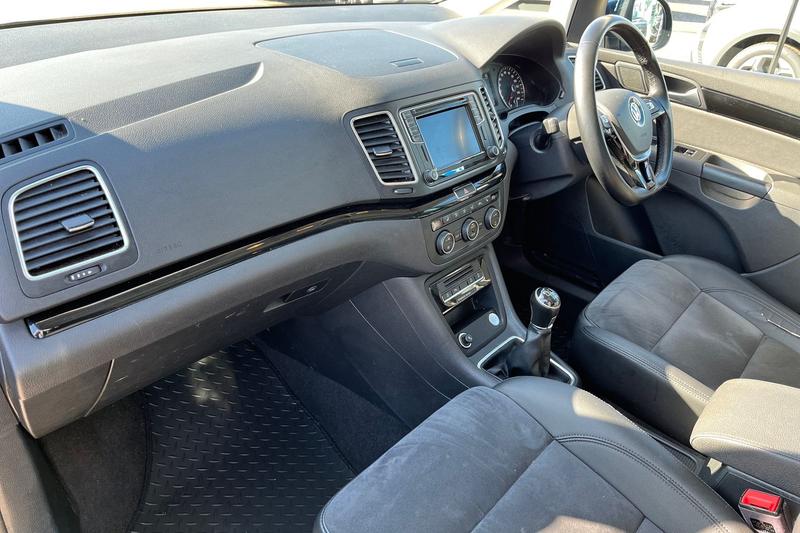 Used Volkswagen Sharan 2017 for sale - 78166339: Photo 18