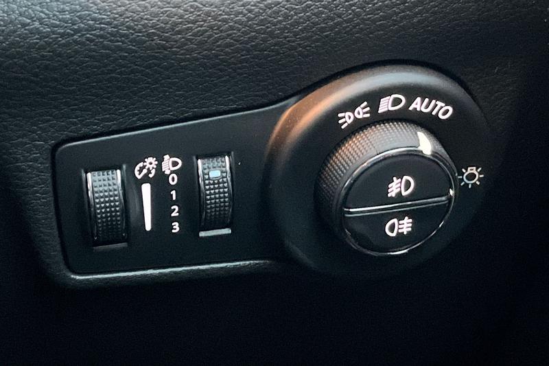 Used Jeep Compass 2023 for sale - 76534374: Photo 35