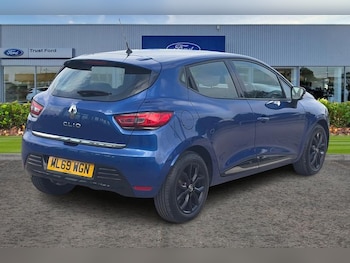 Used Renault Clio 2019 for sale - 79497980: Photo