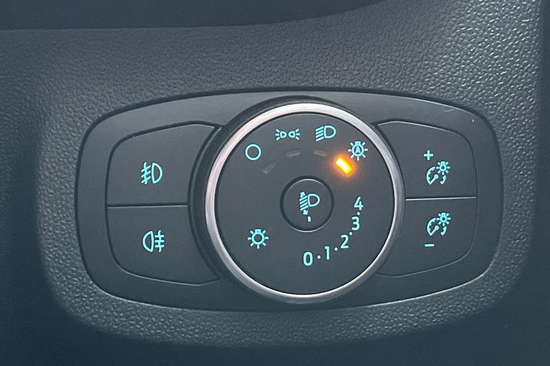 Used Ford Fiesta 2020 for sale - 77326834: Photo 40