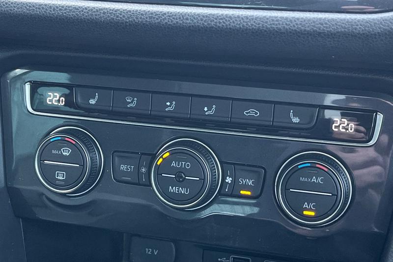 Used Volkswagen Tiguan 2019 for sale - 78001302: Photo 33