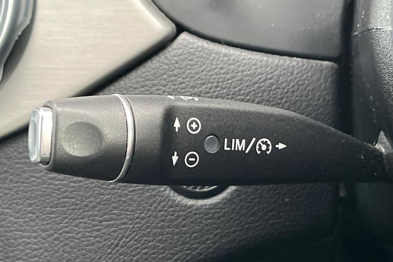 Used Mercedes-Benz GLA 2017 for sale - 77819729: Photo 37