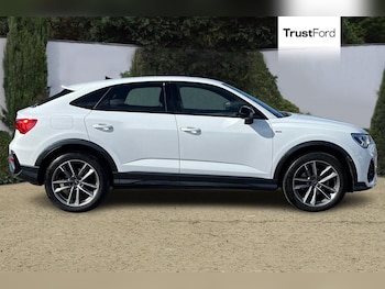 Used Audi Q3 2023 for sale - 75718067: Photo
